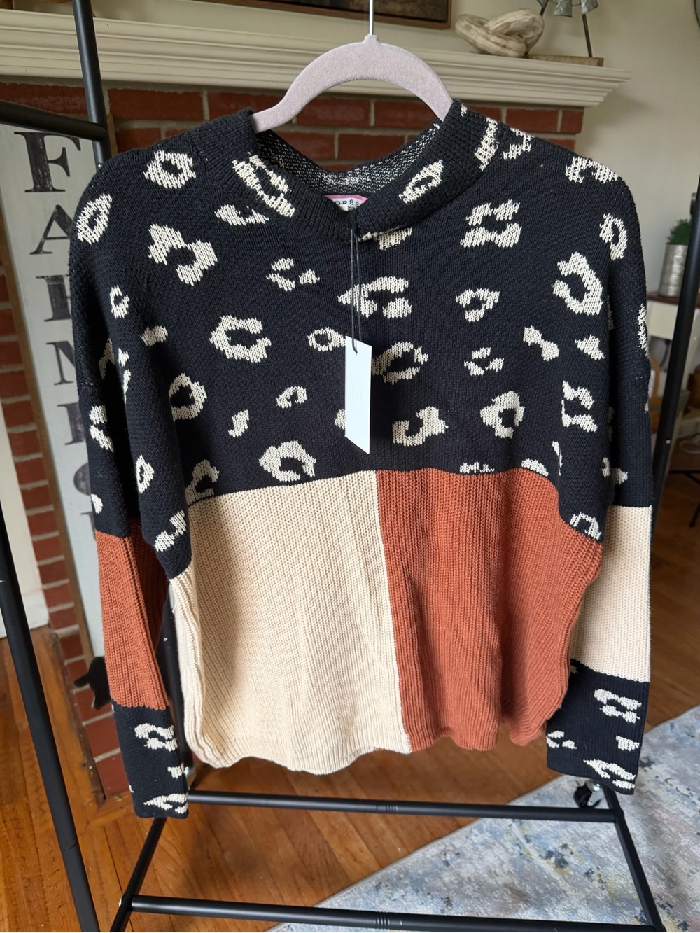 ANDREE BY UNIT Colorblock Leopard Mockneck Sweater - Black, Cream & Brown